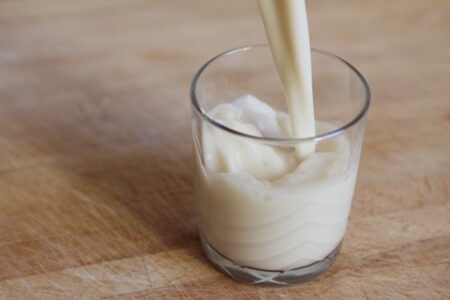 Easy Homemade Oat Milk - Vegan and Dairy-Free