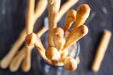 Grissini Recipe - Those Amazing Crispy Breadsticks at Italian Restaurants