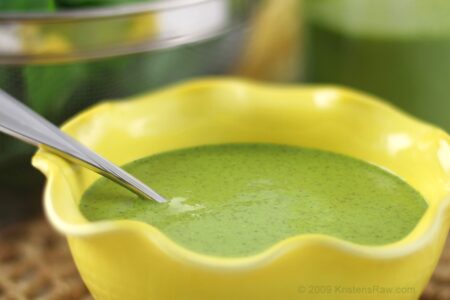 Spinach Thyme Soup Recipe