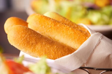 Dairy-Free & Vegan Menu Guide for Olive Garden with Gluten-Free Options. Quick at-a-glance menu!