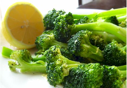 Simple Lemon-Garlic Broccoli