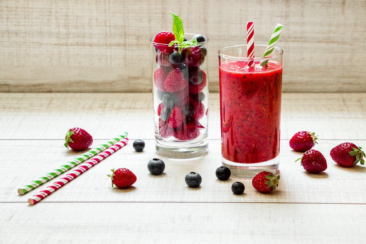 Kid-Friendly Wild Berry Smoothie Recipe - dairy-free, plant-based and allergy-friendly
