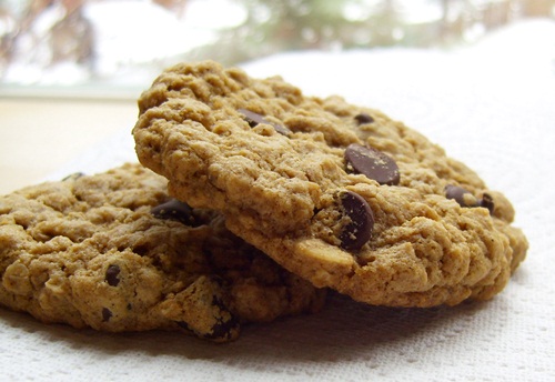 Gluten-Free Bakery-Style Oatmeal Cookies
