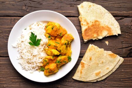 Mom's Easy Curry Chicken Recipe - dairy-free, allergy-friendly, and kid-approved for a weeknight dinner #currychicken #dairyfreedinner #weeknightmeal