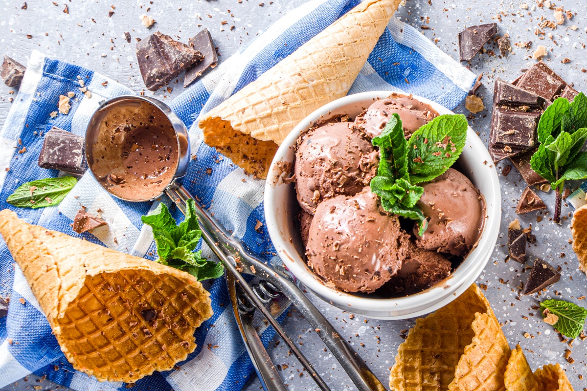 Dairy-Free Chocolate Chocolate Chip Ice Cream Recipe with Straciatella-Style Flakes - vegan and soy-free too!