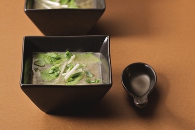 Nutrient-Packed Vegan Miso Soup Recipe