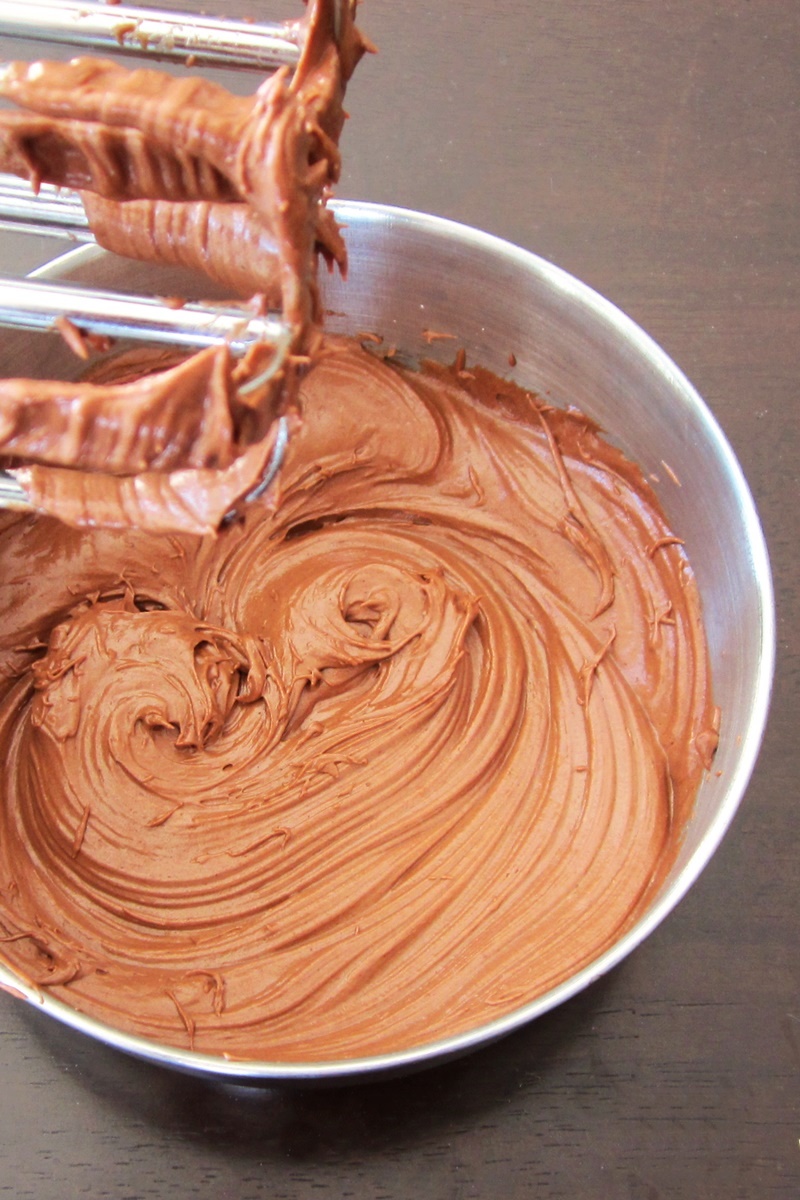 Mylk Chocolate Vegan Frosting - foolproof dreamy, dairy-free recipes!