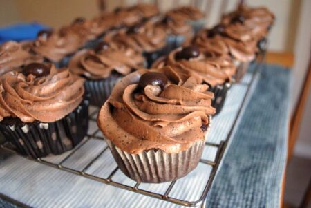 Vegan Coffee Cupcakes Recipe with Espresso Icing