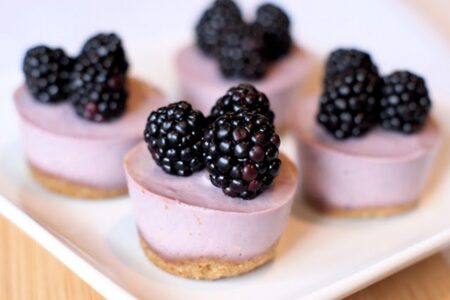 Vegan Recipes: Berry Cheesecakes