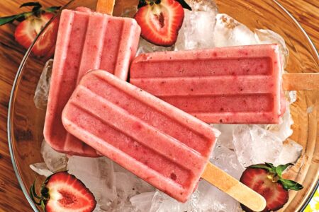 Dairy-Free Strawberry Smoothie Pops - a simple healthier treat for hot summer days! Naturally vegan & gluten-free, too.