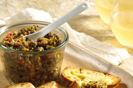 Wine Country Tapenade Recipe with Olives and Sun-Dried Tomatoes (dairy-free, gluten-free, vegan)