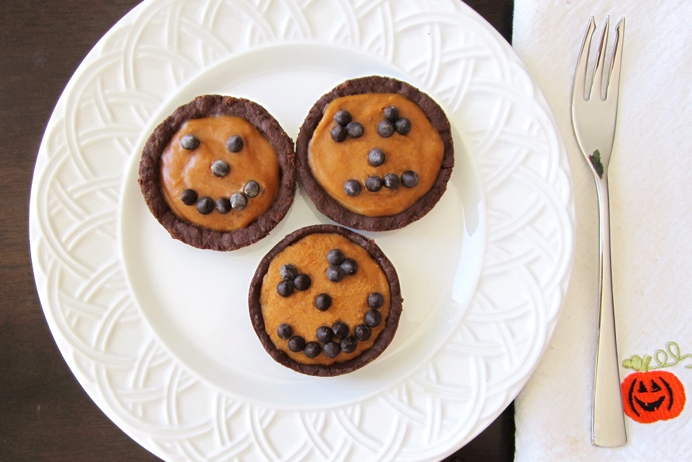 Dairy-Free No Bake Mini Pumpkin Pies Recipe