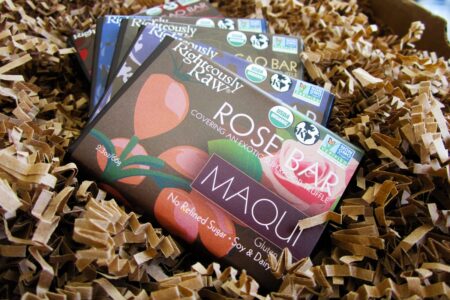 Righteously Raw Chocolate Truffle Bars Reviews and Info - Healthy, plant-based, vegan, dairy-free, gluten-free, soy-free, nut-free raw chocolate bars with high cacao and nutritious fillings.