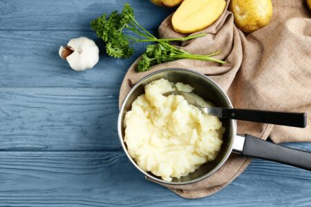 Almond Garlic Mashed Potatoes Recipe - made with almond milk and spices for flavor without dairy, butter, or oil! Vegan, gluten-free.