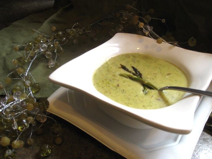 Dairy-Free Creamy Roasted Asparagus Soup Recipe - also naturally plant-based and soy-free, with gluten-free options.