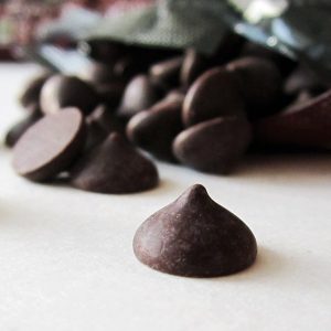 Pure Chocolate Wisdom: 5 Real Health Benefits of Dark Chocolate + Healthy Chocolate Truffle Snack Recipe