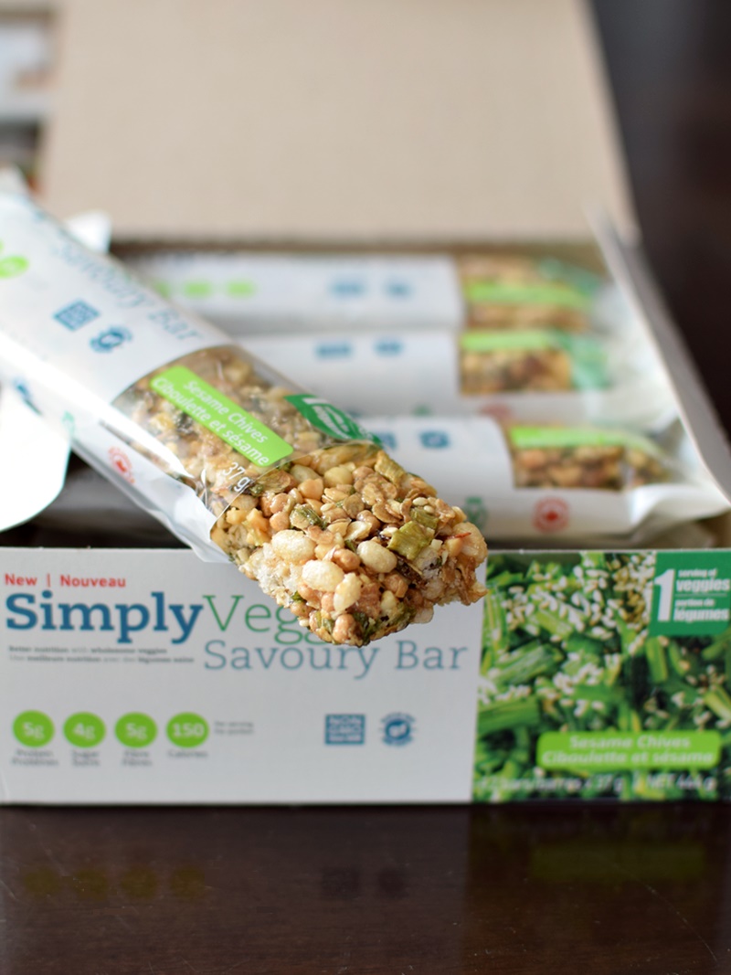 SimplyVeggie Savory Bars - Sesame Chives (these are the best savory bars I've tried to date - vegan, gluten-free, dairy-free, soy-free and flavor-filled!)