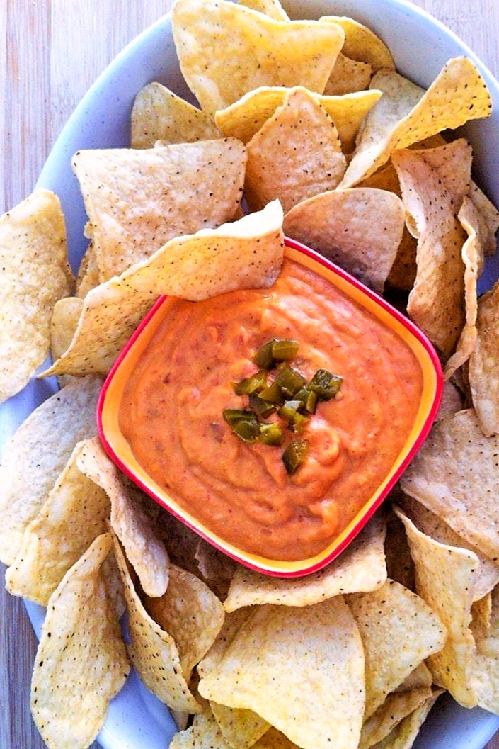 This Healthy Vegan Queso Dip Recipe is fast, flavorful and free of dairy, gluten, nuts and soy!