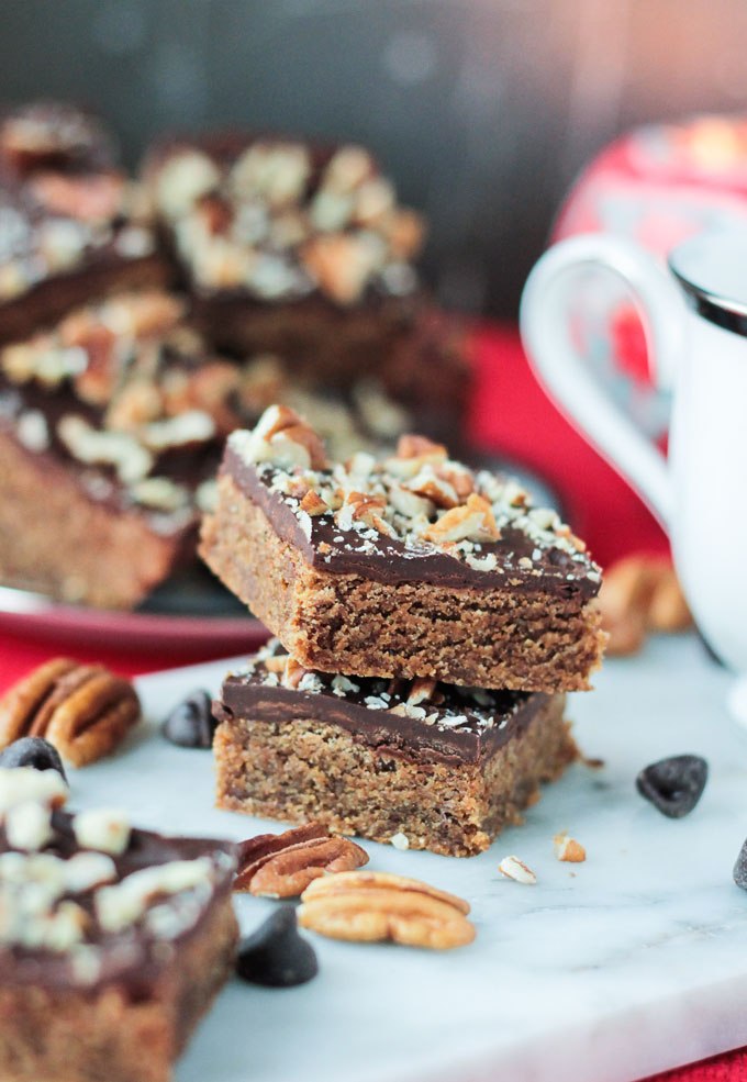 30 Dairy-Free Holiday Desserts for Your Next Dinner Party! (The Recipes are All Vegan, Too!)