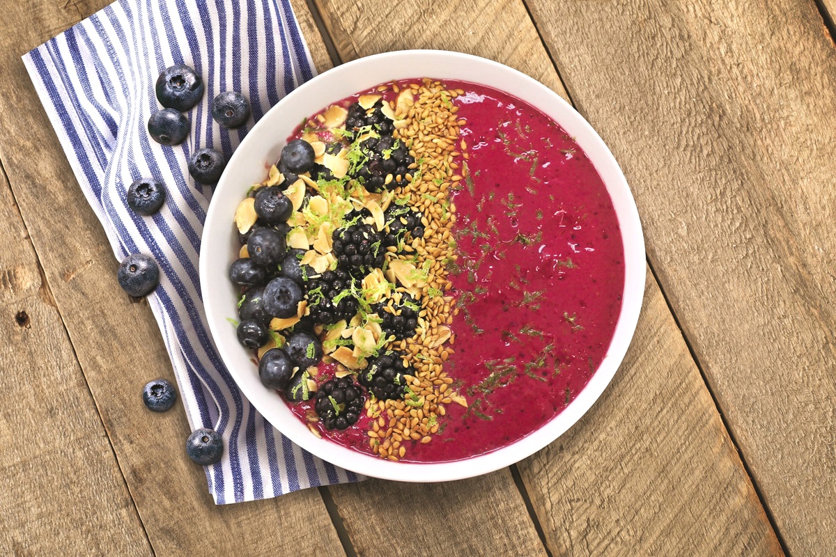 Black & Blue Berry Smoothie Bowl Recipe with Avocado! Dairy-free, vegan, and allergy-friendly