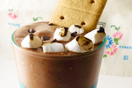 S'mores Milkshake Recipe - dairy-free, gluten-free and kid-approved - by @CeliacBeast