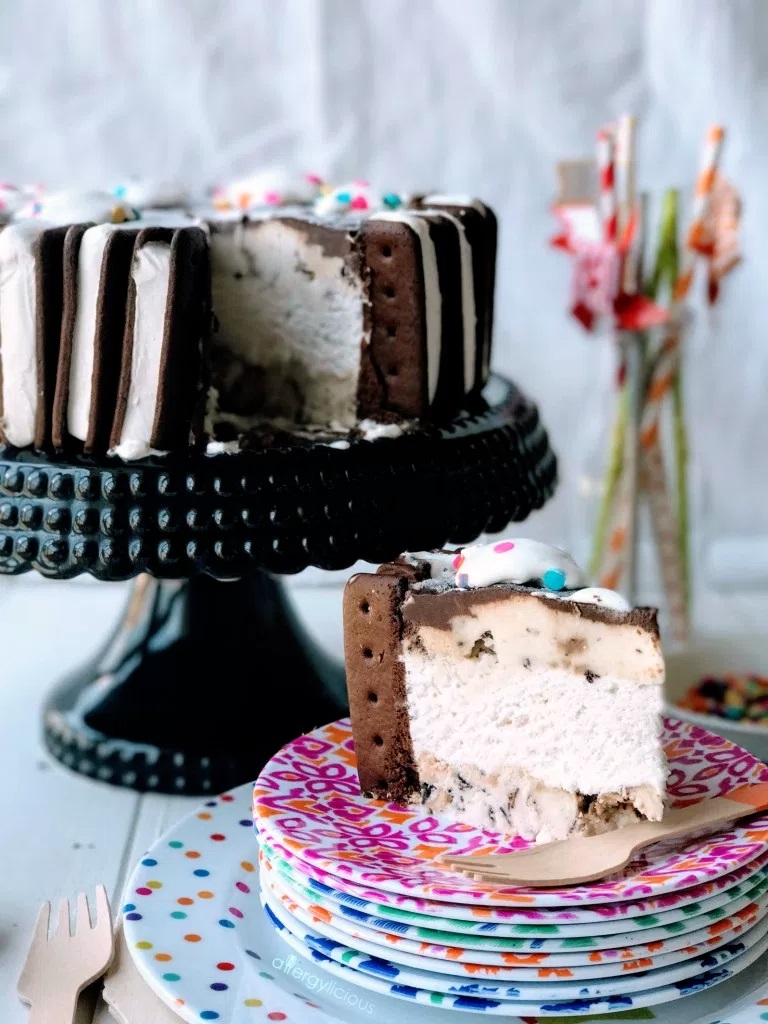 39 Dairy-Free Frozen Dessert Recipes - Vegan So Delicious Recipes for Ice Cream Pies, Sandwiches, Cakes and More