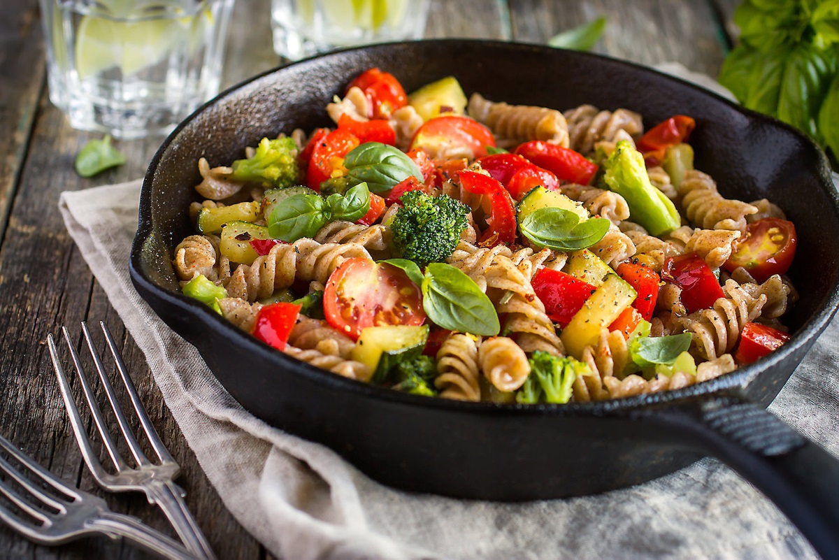 Healthy Plant-Based Pasta Salad Recipe with Fresh Tomatoes and Basil