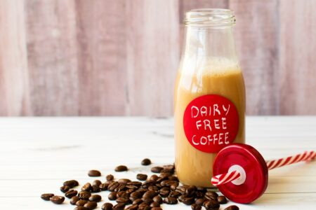 15 Cool, Creamy Dairy-Free Coffee Drinks for on the Go (Vegan Options - U.S., Canada & Europe)