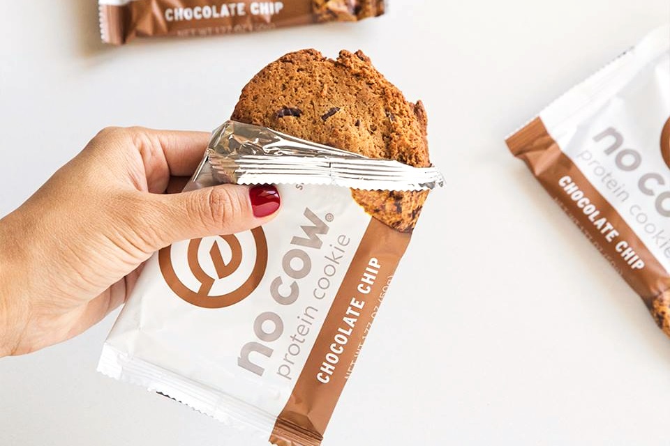 No Cow Protein Cookies (Review) - dairy-free, plant-based, high-protein and low-sugar