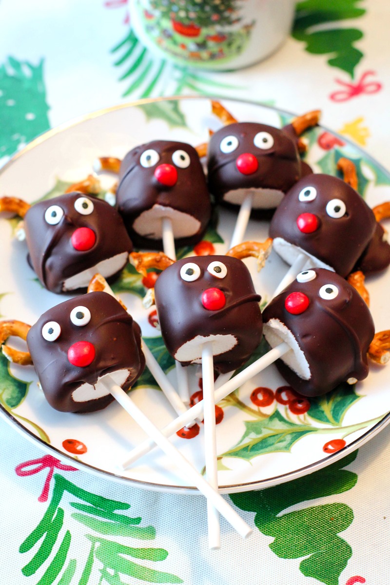 Dairy-Free Reindeer Pops Recipe - Fun to Make & Allergy-Friendly for All - includes vegan, gluten-free, and top food allergy-friendly options. Kid-friendly holiday treat that kids can make!