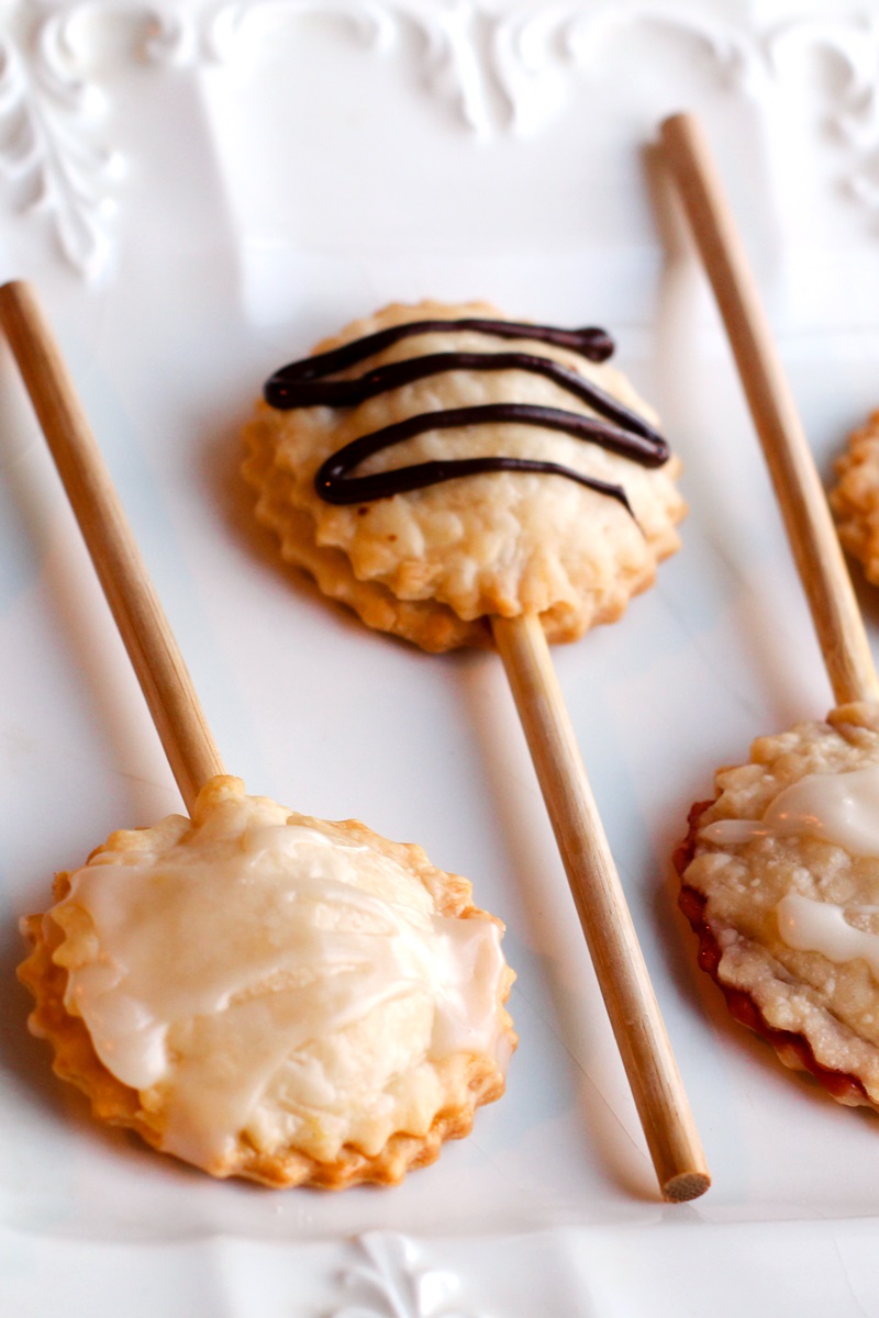 Easy Dairy-Free Pie Pops That Will Make Everyone Swoon - also vegan, with delicious filling and topping ideas (can be nut-free, gluten-free, and soy-free)