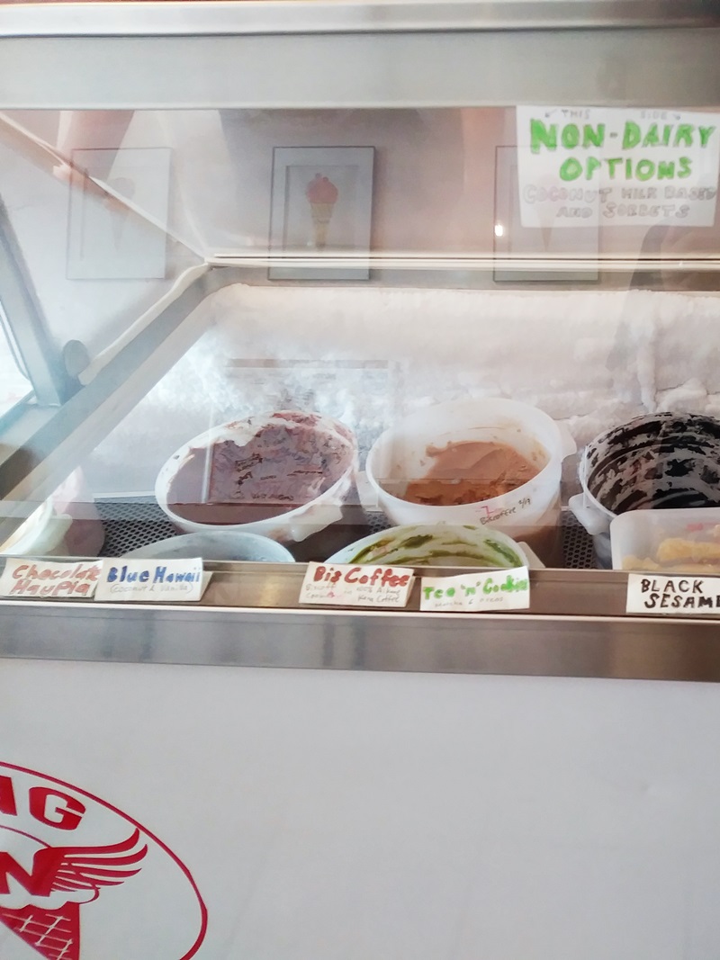 12 Cool Spots to Get Dairy-Free Ice Cream on Oahu - Creamy Vegan Flavors at a dozen shops and restaurants!