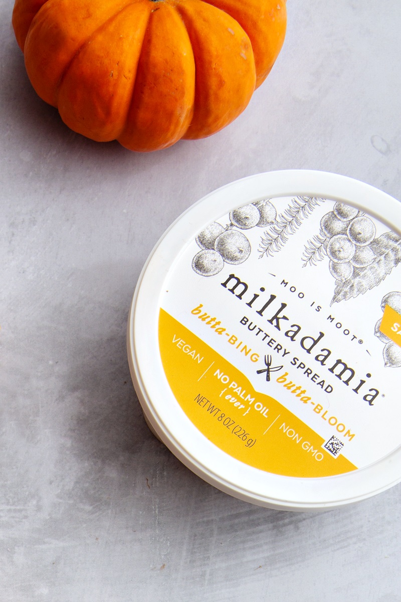 Milkadamia Buttery Spread Review and Info - dairy-free, vegan, soy-free, gluten-free, and made with a macadamia oil blend.