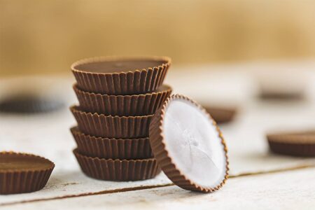 Guide to Dairy-Free Peanut Butter Cups, Nut Butter Cups, Seed Butter Cups, and More (with Vegan, Allergy-Friendly, Paleo, and Keto Options)