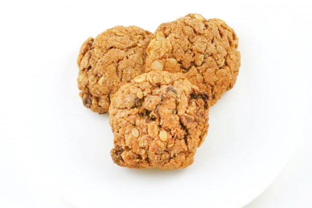 Mamma's Big Batch Breakfast Cookies Recipe - naturally plant-based and gluten-free, made with oats, almond flour, and maple syrup