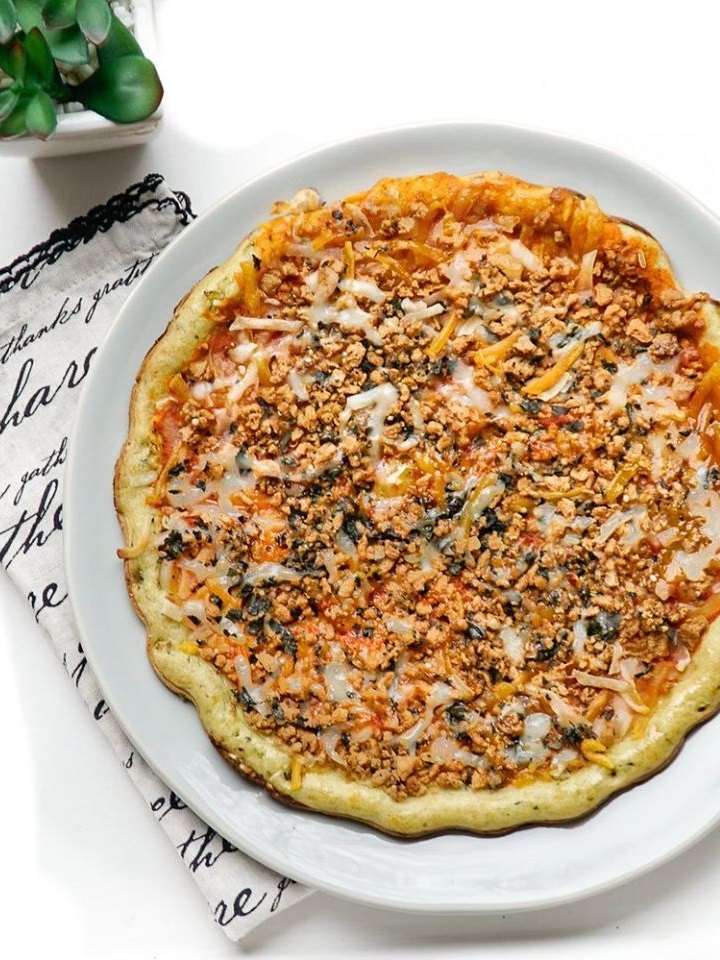 Clo Clo Frozen Pizzas Reviews and Info - Delectably Vegan, Plant-Based, Gluten-Free, and Top Allergen-Free! Available in several varieties. Pictured: Italian Sausage