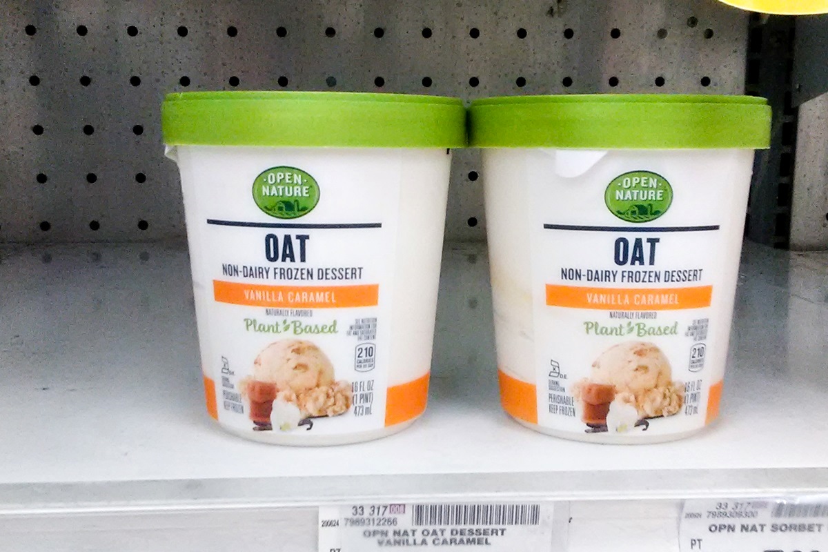 Open Nature Oat Non-Dairy Frozen Desserts Review and Info - Albertsons brand of dairy-free, vegan oat milk ice cream sold at Safeway, Vons, Shaw