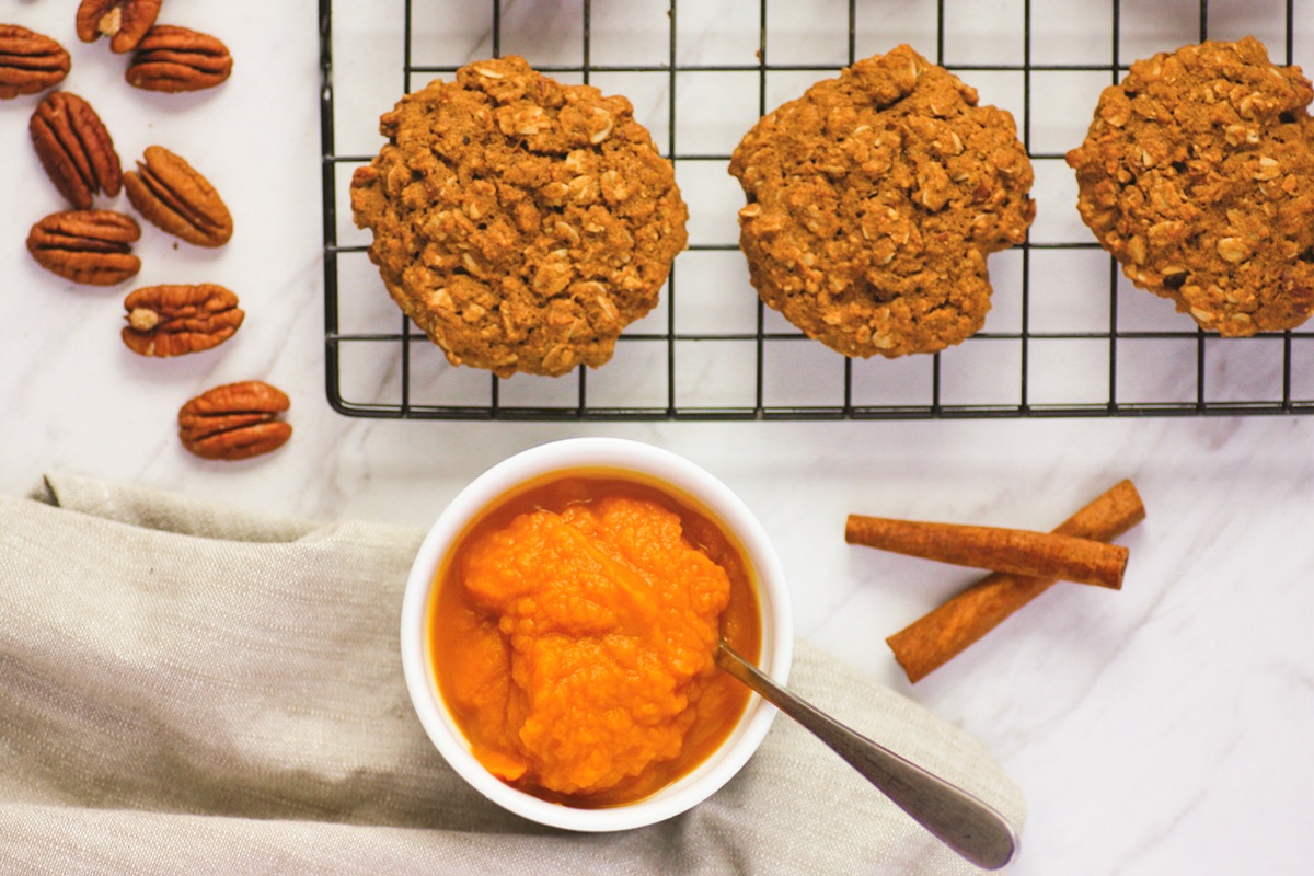 Oatmeal Pumpkin Spice Cookies Recipe - Dairy Free, Gluten Free and Refined Sugar Free