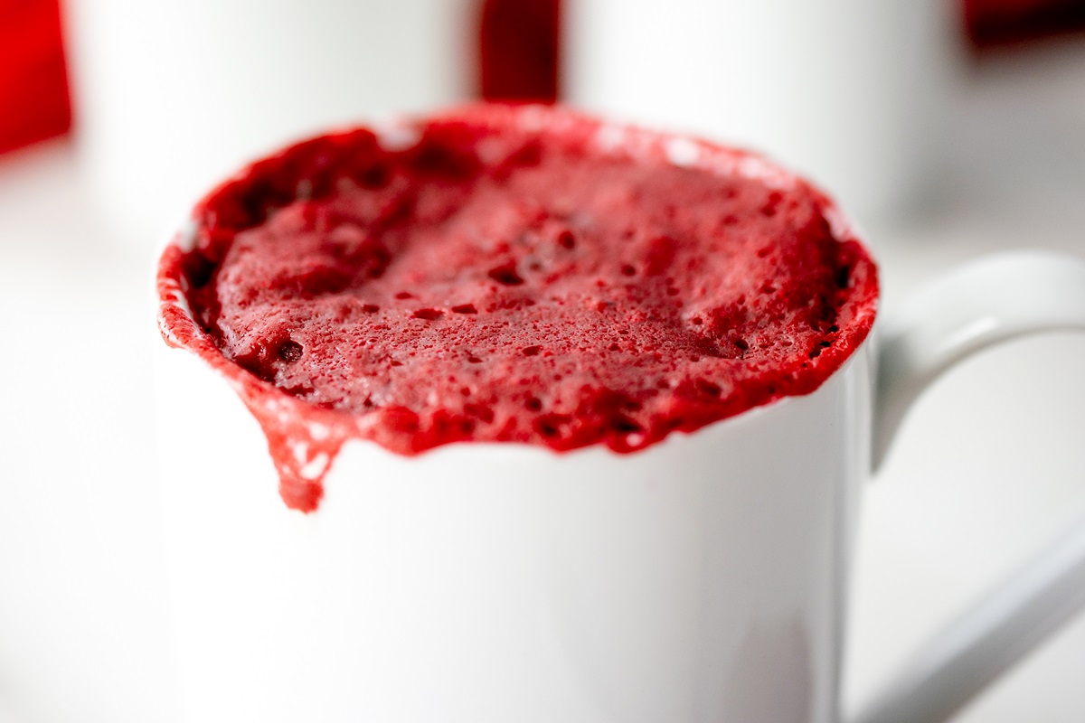 Vegan Red Velvet Mug Cake Recipe with Dairy-Free Cream Cheese Filling. Optionally soy-free and nut-free.