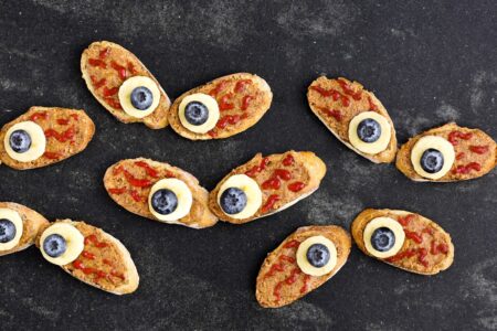Spooky Eyes Toast Recipe for Halloween - Easy, Simple, Fast, Cheap, Kid-Friendly! Can be made dairy-free, gluten-free, soy-free, nut-free, and vegan.