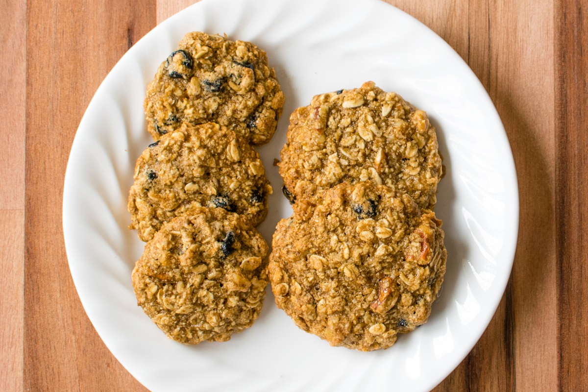 Dairy-free breakfast cookie recipe - also an energizing afternoon snack.  Make it big or small.  Naturally gluten-free, soy-free, low-sugar and optionally nut-free.