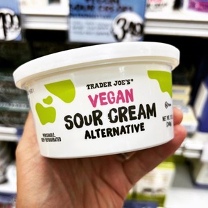 Trader Joe's Vegan Sour Cream Reviews and Info - dairy-free, gluten-free, and soy-free