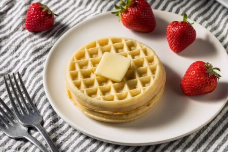 Guide to Dairy-Free Frozen Waffles and Frozen Pancakes you can buy at the store (plus recipes) - includes vegan and gluten-free options + allergen notes